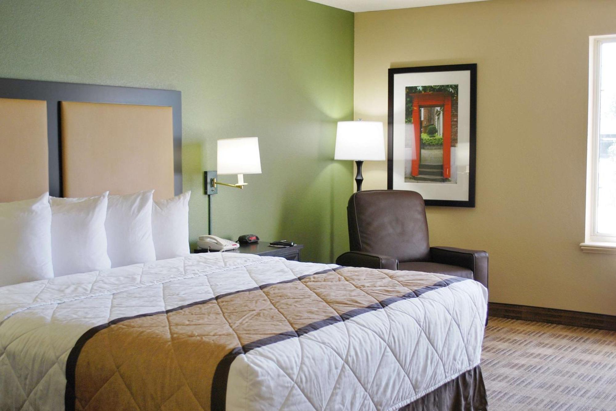 Extended Stay America Select Suites - Jacksonville - Baymeadows Exterior photo