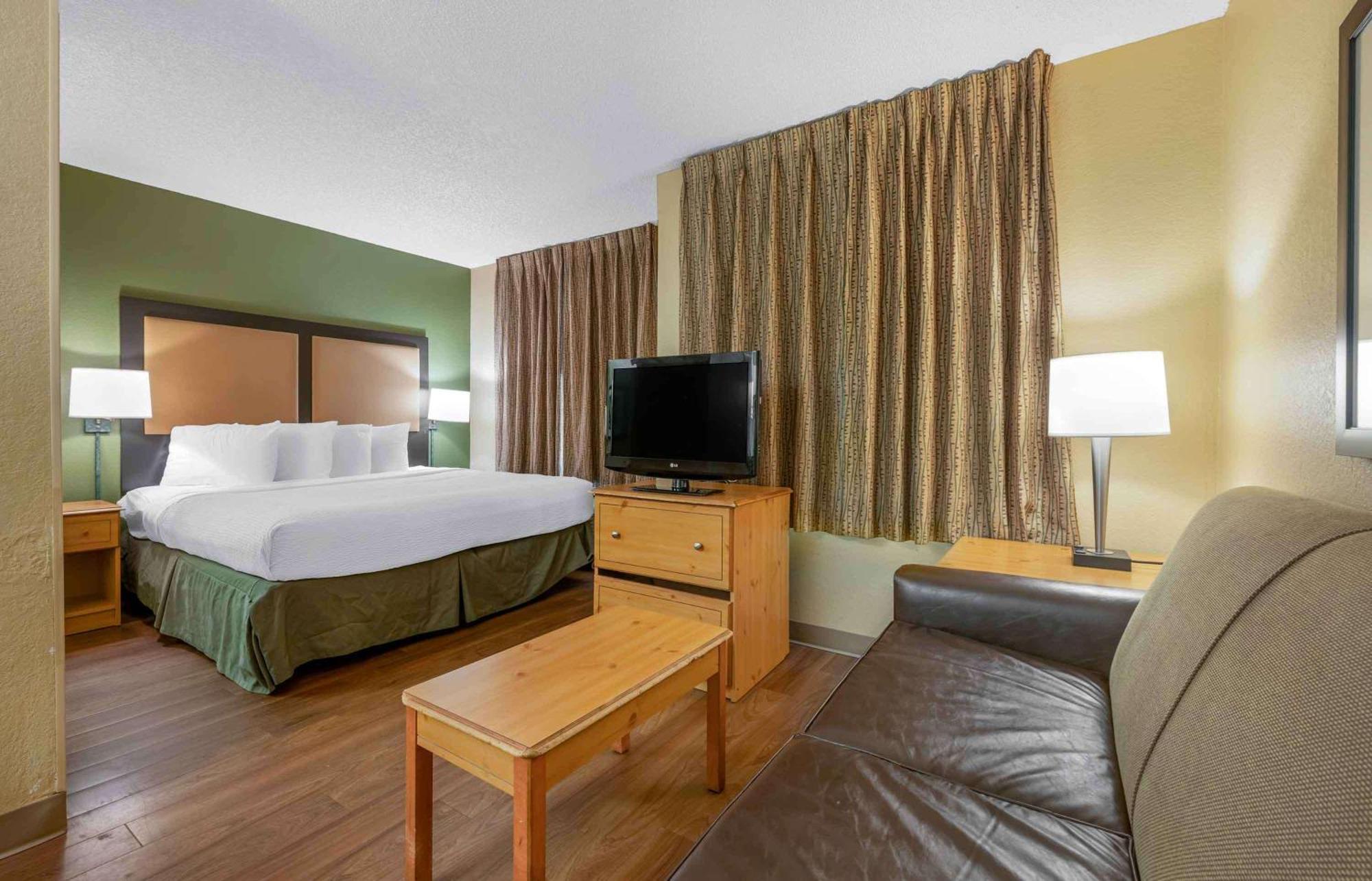 Extended Stay America Select Suites - Jacksonville - Baymeadows Exterior photo