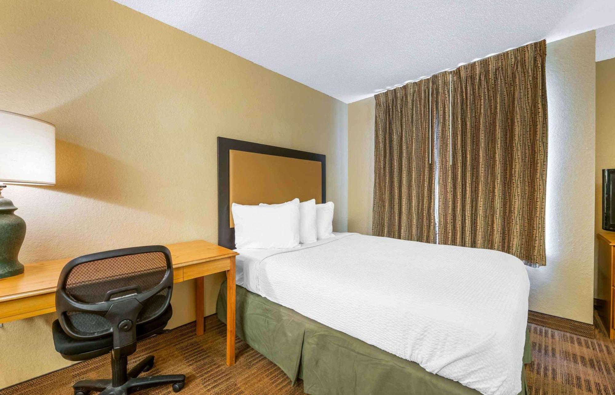 Extended Stay America Select Suites - Jacksonville - Baymeadows Exterior photo