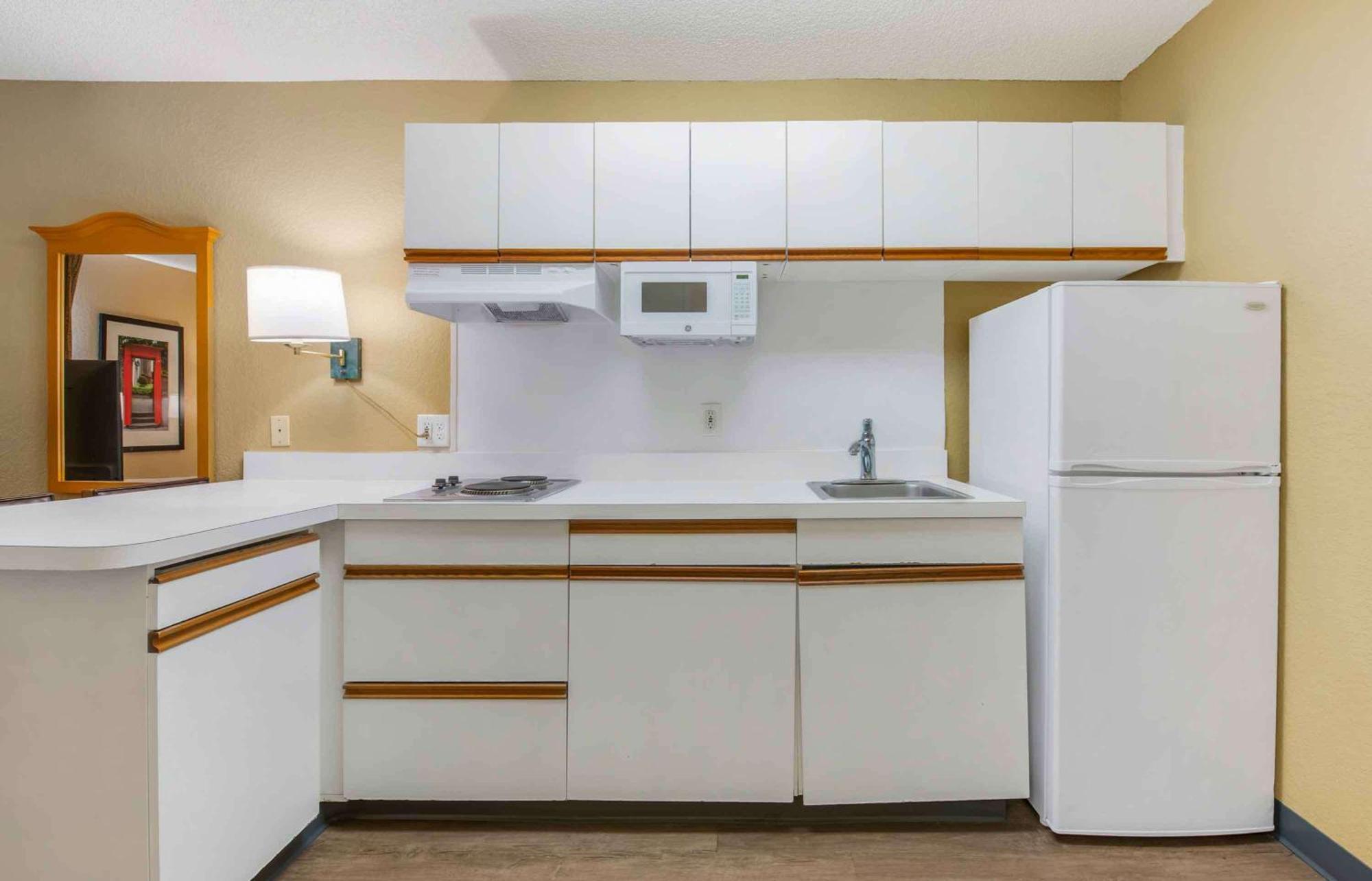 Extended Stay America Select Suites - Jacksonville - Baymeadows Exterior photo
